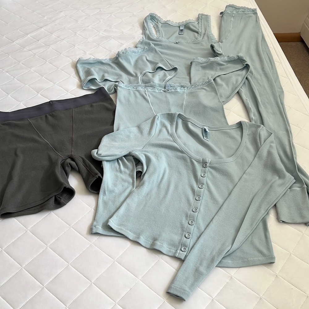 Skims Logo Pointelle Haul - 7 Pieces!